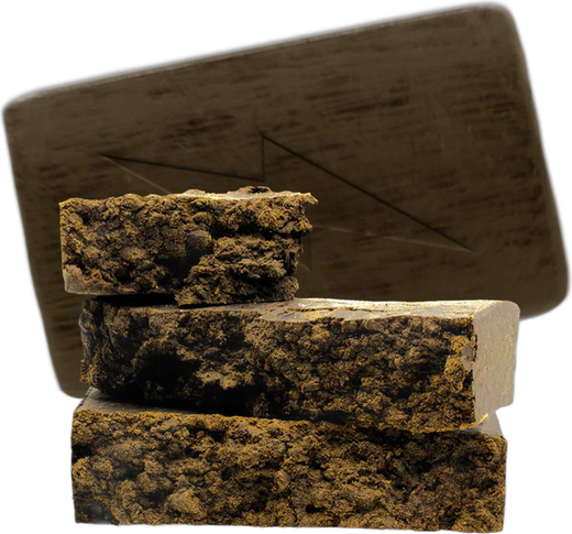 Trois morceaux de résine OG Brown Stormrock empilés